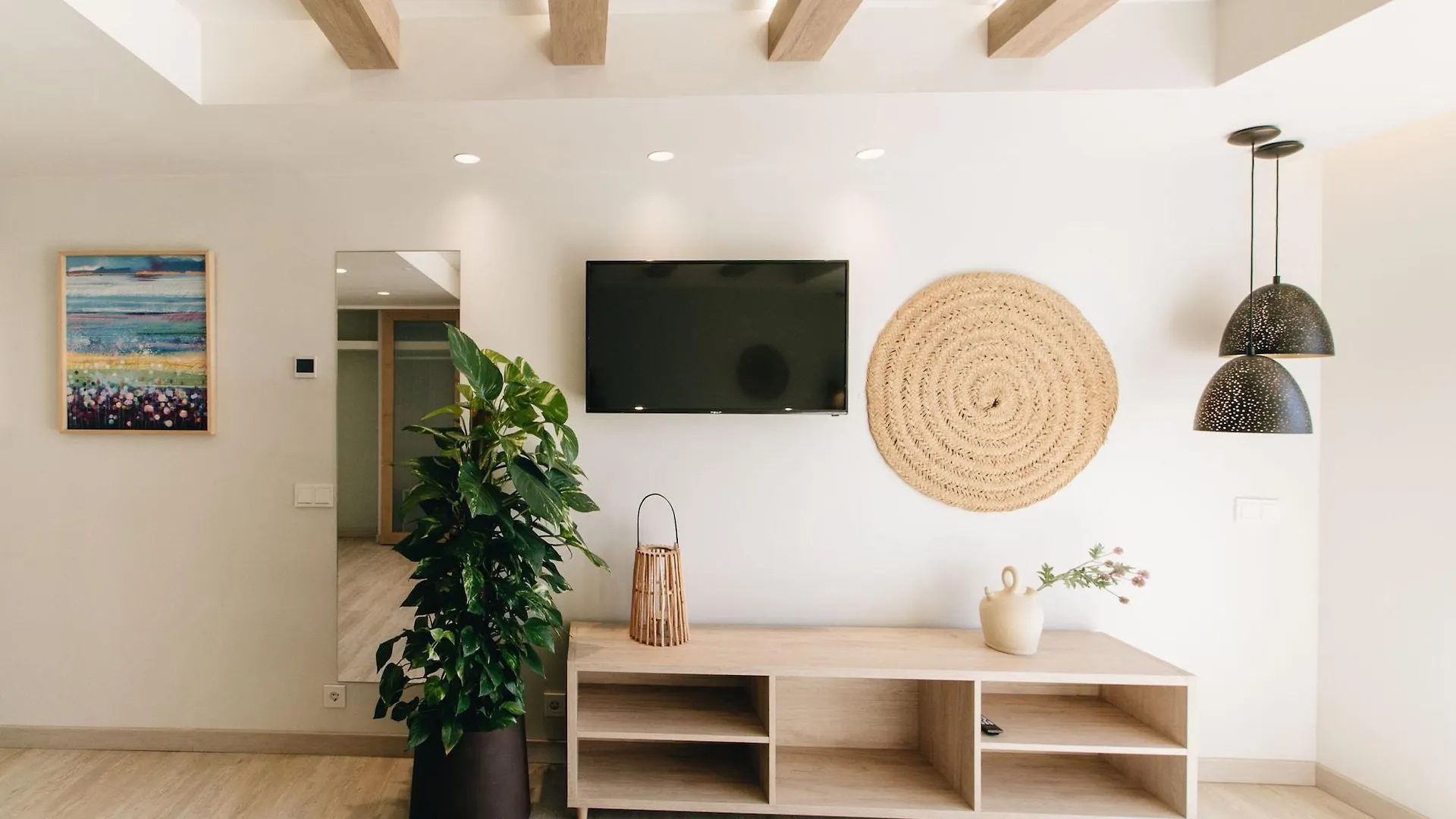 The White Apartments (Adults Only) Sant Antoni de Portmany 0*,