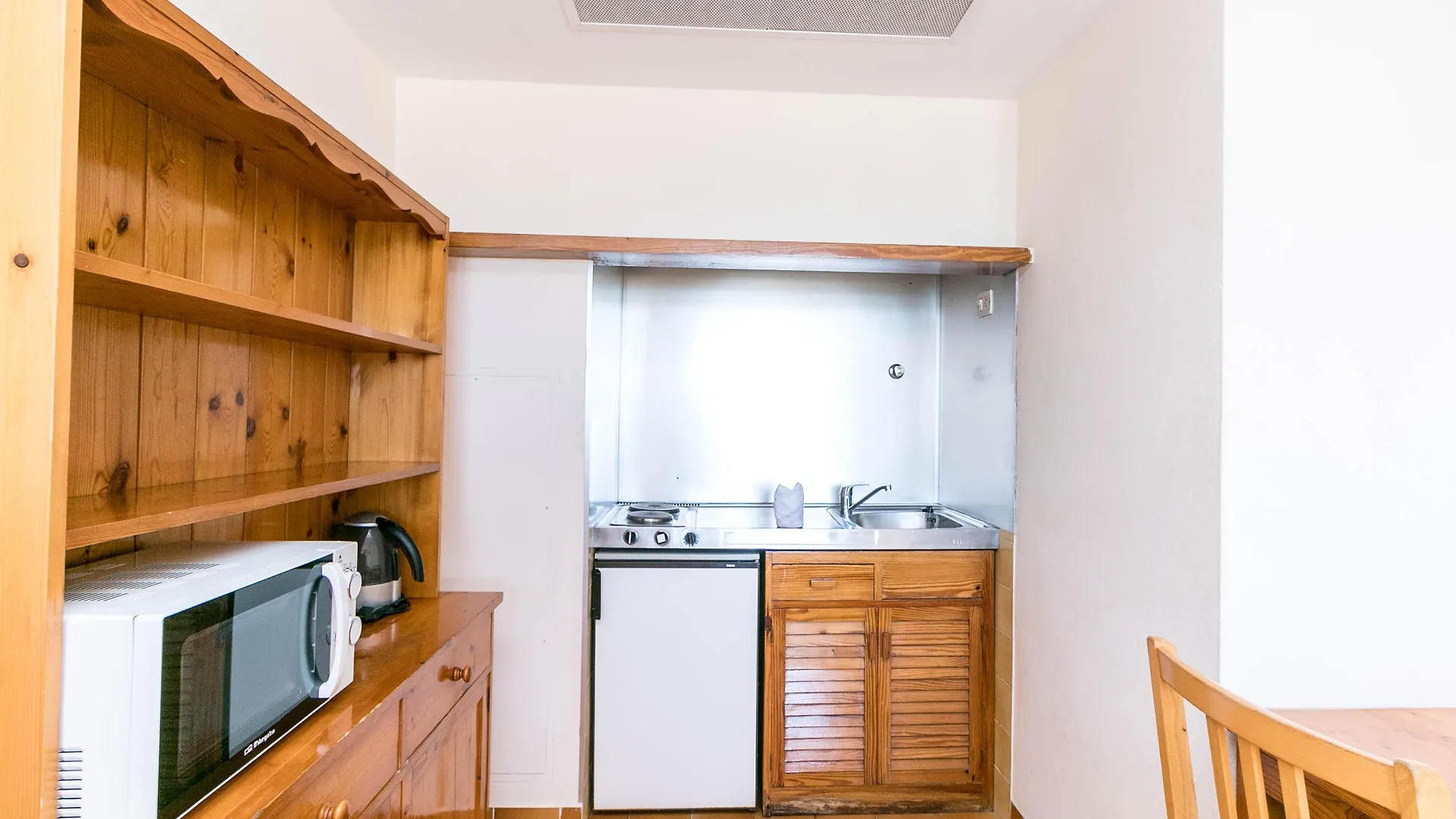 The White Apartments (Adults Only) Sant Antoni de Portmany Spanien