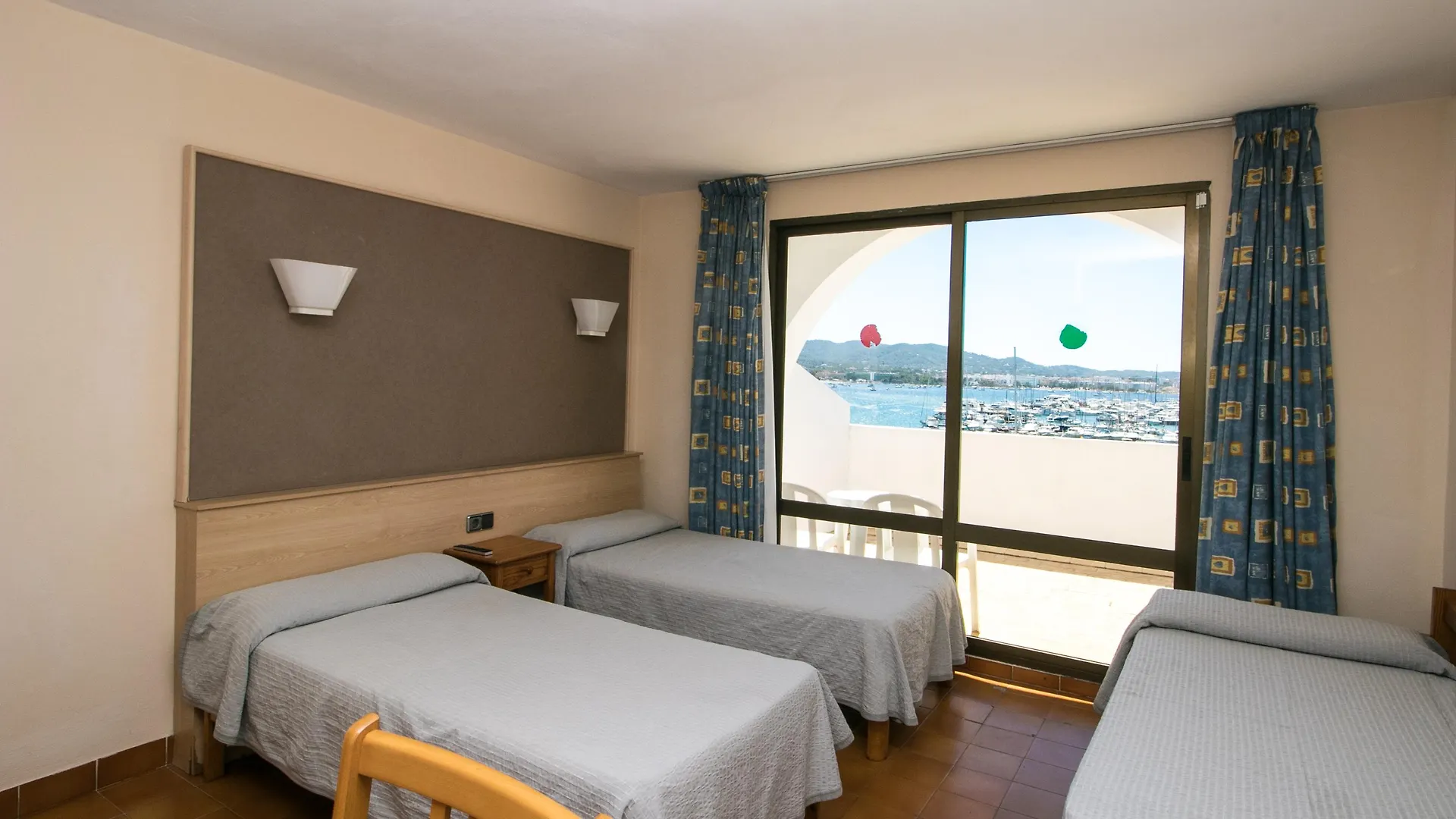 The White Apartments (Adults Only) Sant Antoni de Portmany