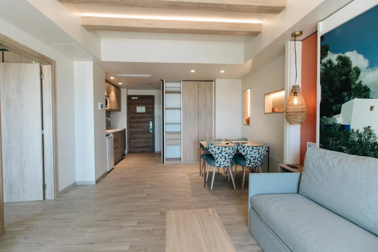 The White Apartments (Adults Only) San Antonio  Spain