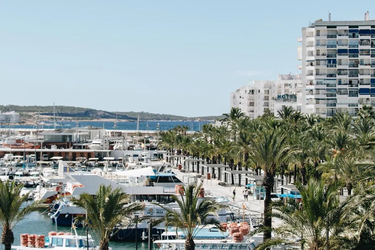 The White Apartments (Adults Only) San Antonio  San Antonio (Ibiza)