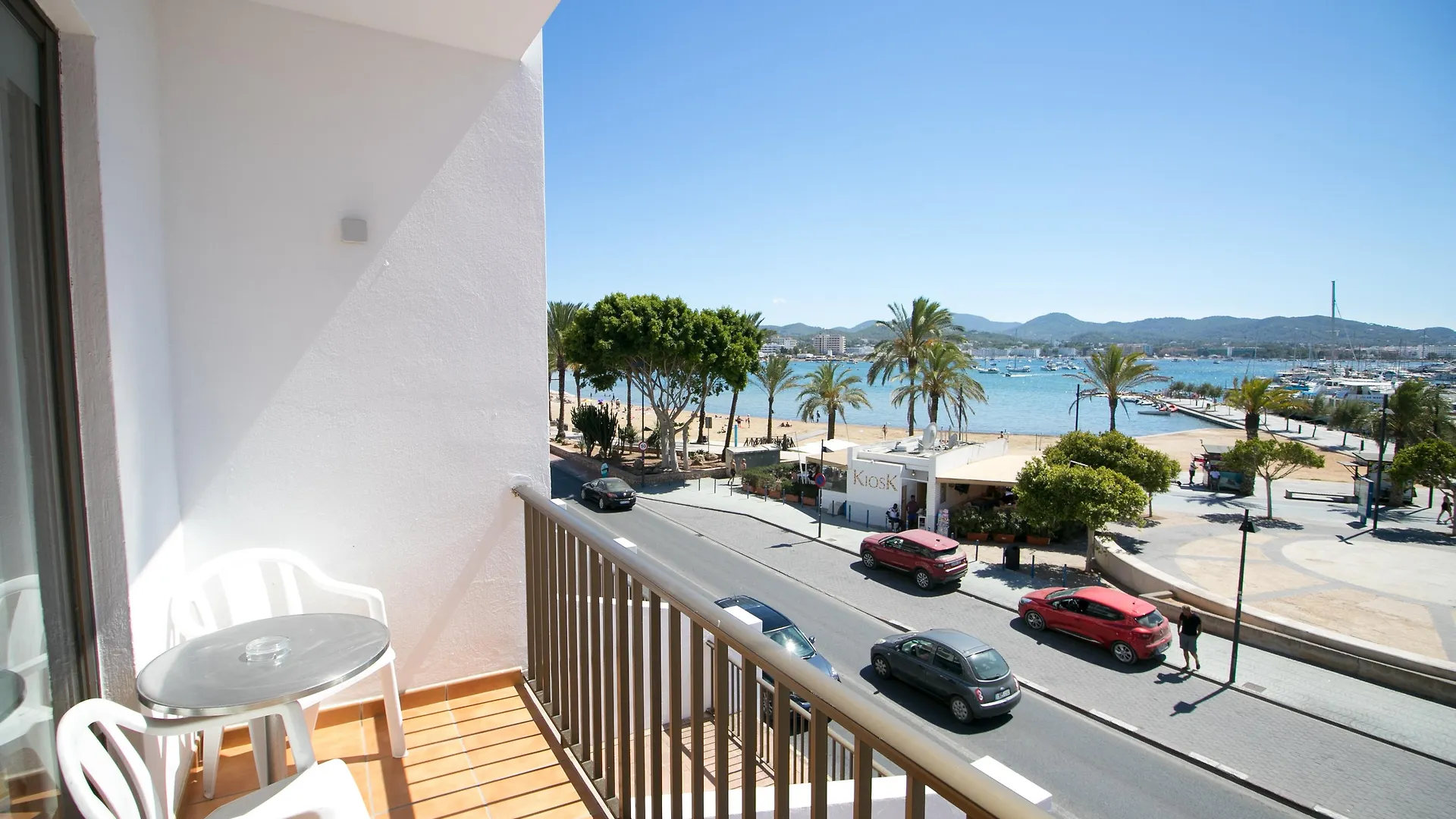 The White Apartments (Adults Only) San Antonio  0*, San Antonio (Ibiza)