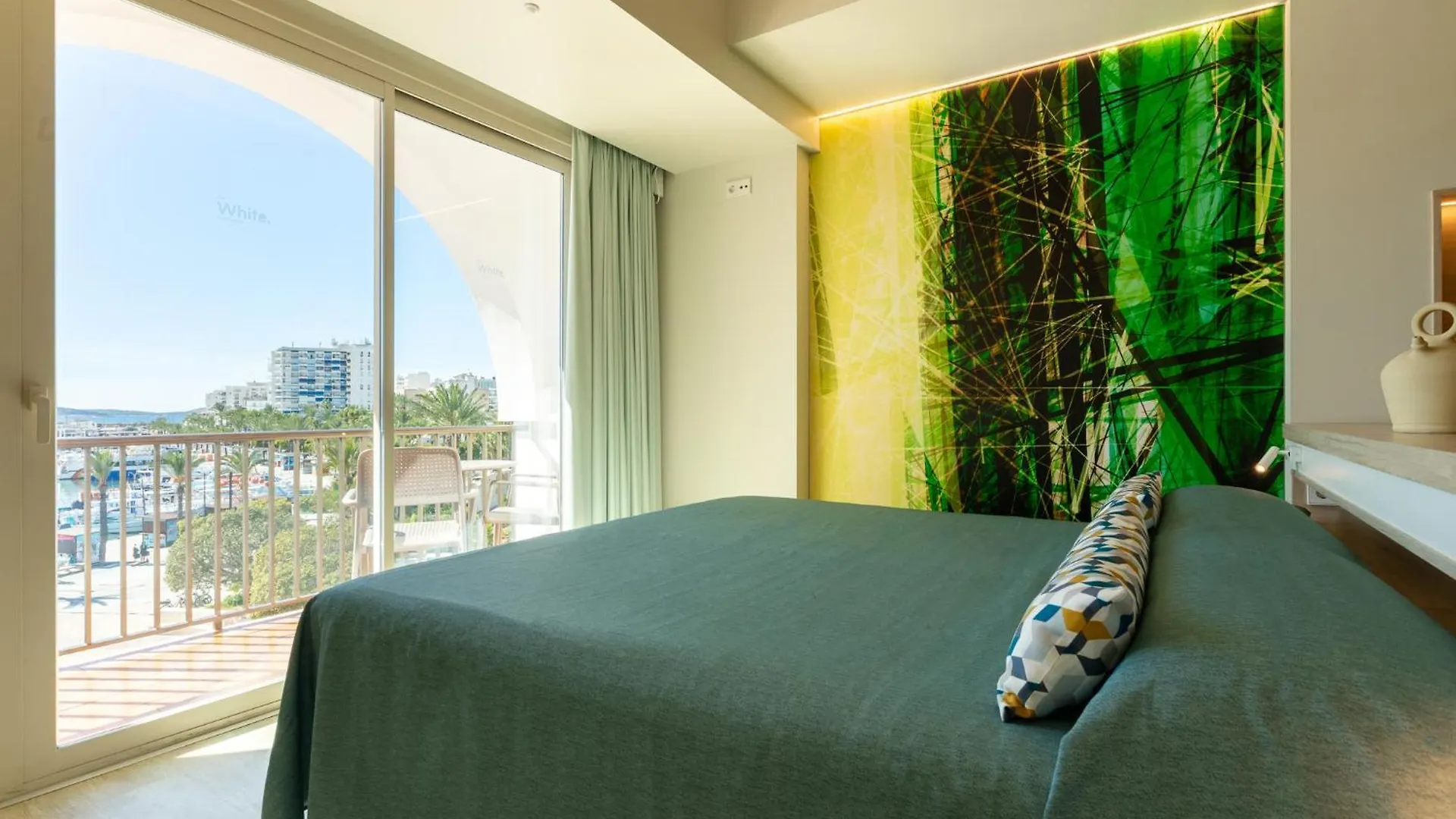 The White Apartments (Adults Only) San Antonio  0*, San Antonio (Ibiza) Spain